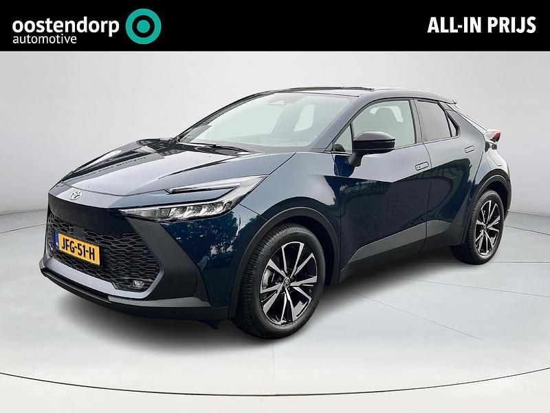 Blauw Occasion 2025 Toyota C-HR SUV | € 32.950 (Super prijs) - Afbeelding 1/4