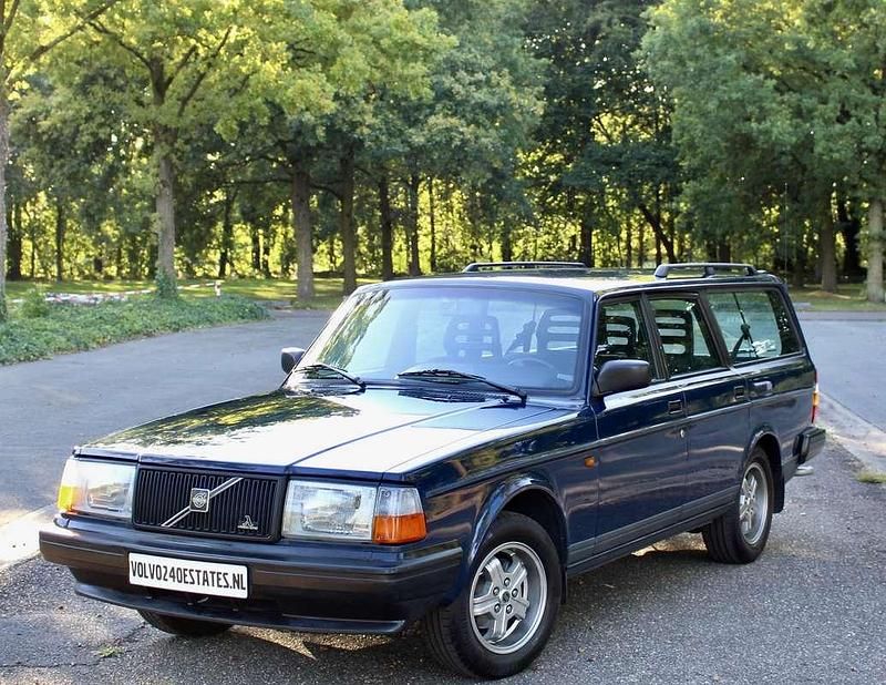 Blauw Occasion 1993 Volvo Polar Stationwagen | € 12.950 - Afbeelding 1/4