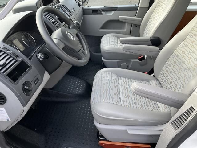 Occasion VW T5 Trendline 142 PK (104 kW) 2012 Wit Van