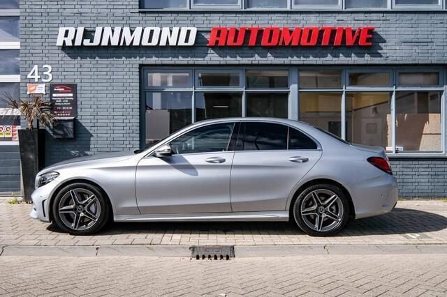 Occasion Mercedes C300 AMG line 259 PK (190 kW) 2019 Grijs, metallic lak Sedan