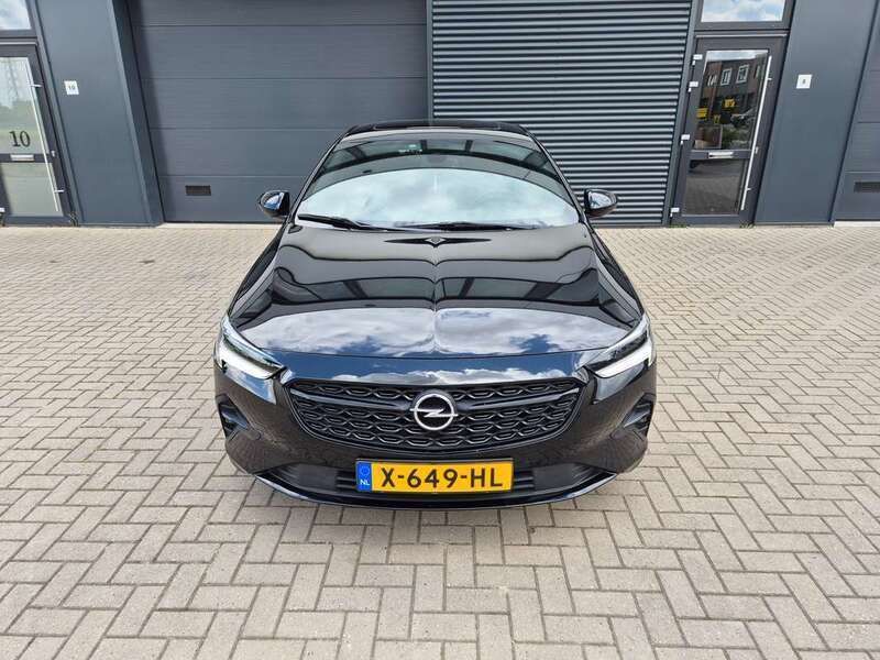 Zwart Gebruikt 2022 Opel Insignia GS Line Hatchback | € 29.750 - Afbeelding 1/4