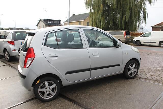 Occasion Hyundai i10 Dynamiq 78 PK (57 kW) 2010 Grijs (metallic) Hatchback