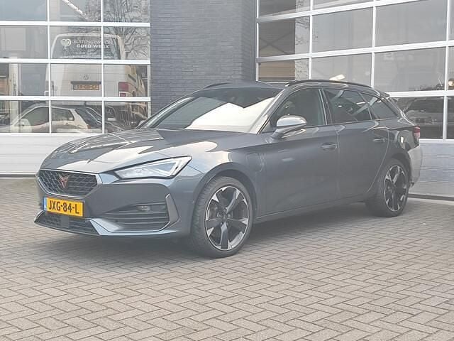 Occasion Cupra Leon 150 PK (110 kW) 2022 Grijs Stationwagen