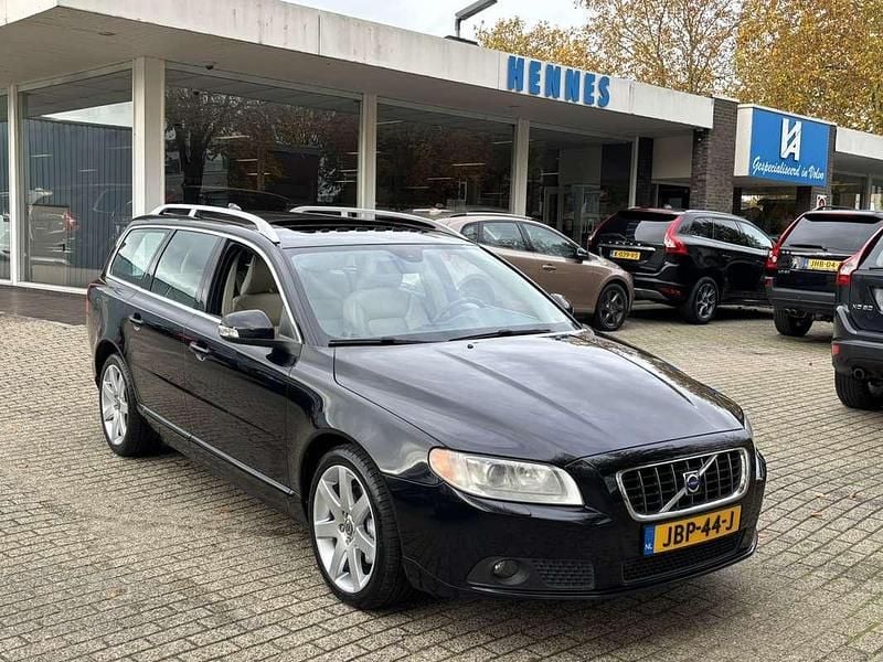 Zwart Gebruikt 2007 Volvo XC70 Summum Stationwagen | € 16.250 - Afbeelding 1/4
