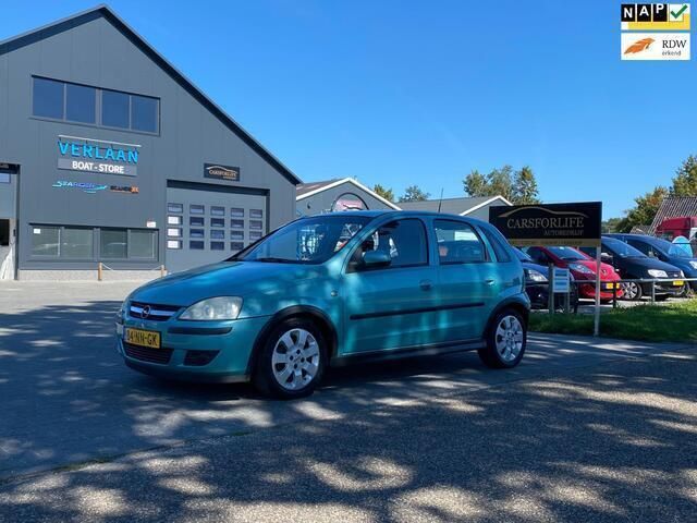 Groen Gebruikt 2003 Opel Corsa Hatchback | € 999 (Goede deal) - Afbeelding 1/4