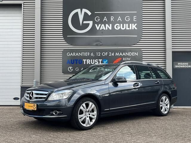 Grijs, metallic lak Gebruikt 2009 Mercedes C200 Avantgarde Stationwagen | € 8.495 (Eerlijke prijs) - Afbeelding 1/3