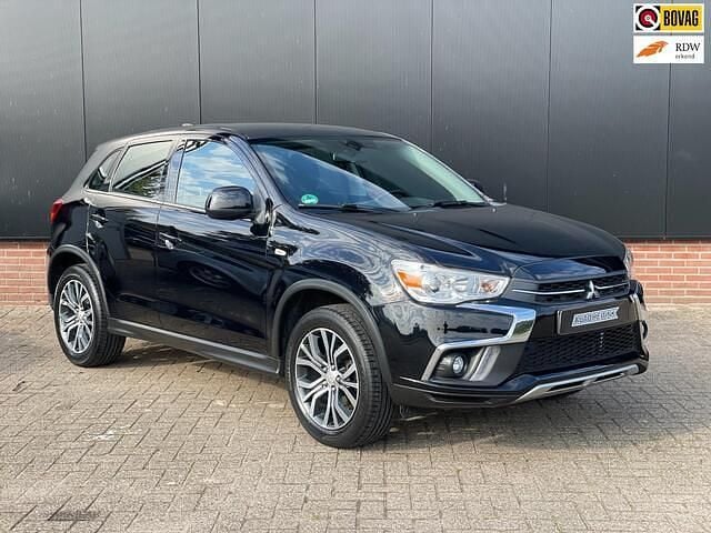 Zwart Gebruikt 2018 Mitsubishi ASX SUV | € 14.995 (Eerlijke prijs) - Afbeelding 1/4