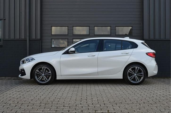 Occasion BMW 118 Executive 142 PK (104 kW) 2020 Wit Hatchback