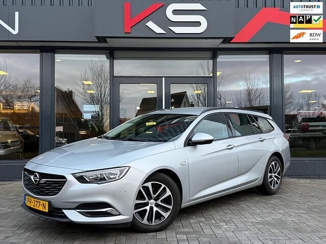 Grijs Gebruikt 2017 Opel Insignia Edition Stationwagen | € 12.999 (Eerlijke prijs) - Afbeelding 1/2