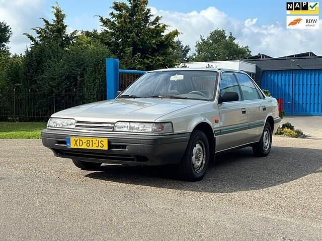 Grijs Gebruikt 1989 Mazda 626 Sedan | € 3.500 - Afbeelding 1/4