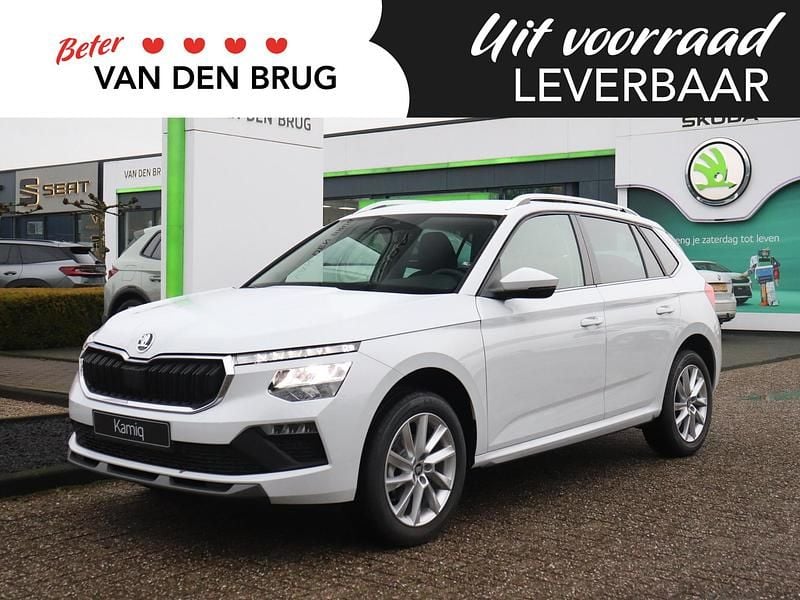 Nieuw Skoda Kamiq Business Line 2026 Wit SUV