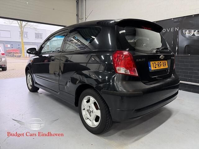 Occasion Chevrolet Kalos 94 PK (69 kW) 2005 Zwart Hatchback