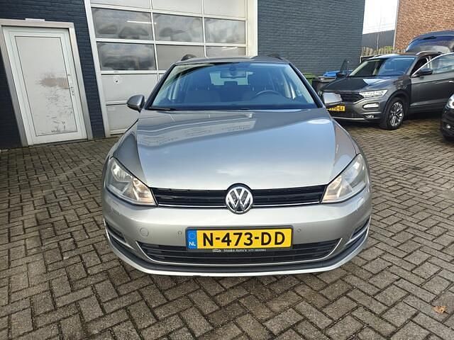 Occasion VW Golf VII Highline 140 PK (102 kW) 2014 Grijs, metallic lak Stationwagen