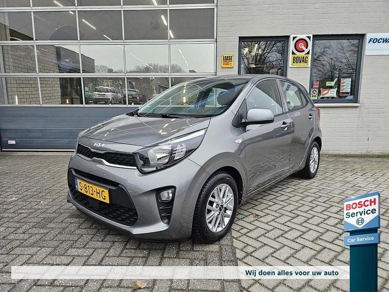 Grijs (metallic) Occasion 2023 Kia Picanto Hatchback | € 12.950 (Goede deal) - Afbeelding 1/4
