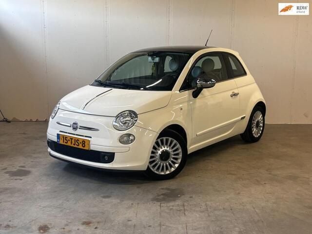 Wit Gebruikt 2011 Fiat 500 Lounge Hatchback | € 3.999 (Goede deal) - Afbeelding 1/4