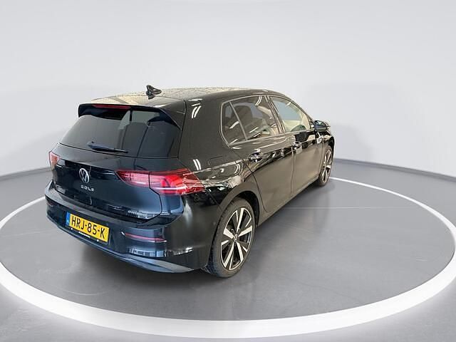Occasion VW Golf VIII Edition 204 PK (150 kW) 2025 Zwart (metallic) Hatchback
