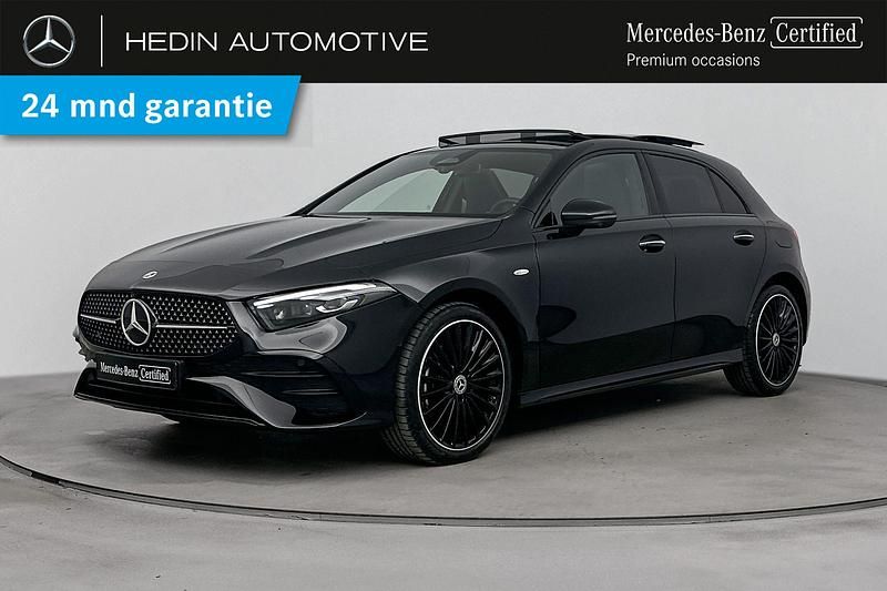 Occasion Mercedes A250 AMG line Plus 163 PK (119 kW) 2025 Zwart Hatchback