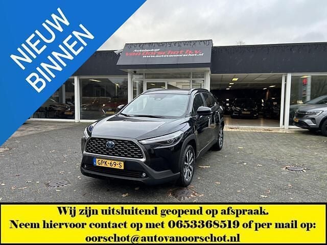 Zwart (metallic) Gebruikt 2024 Toyota Corolla Cross SUV | € 34.750 (Goede deal) - Afbeelding 1/4