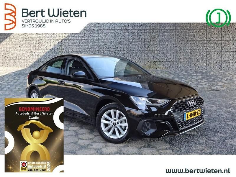Zwart Gebruikt 2021 Audi A3 Proline Sedan | € 24.450 (Eerlijke prijs) - Afbeelding 1/3