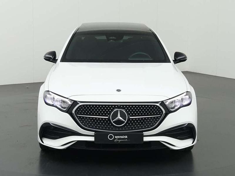 Occasion Mercedes E300 AMG line 313 PK (230 kW) 2024 Wit Sedan