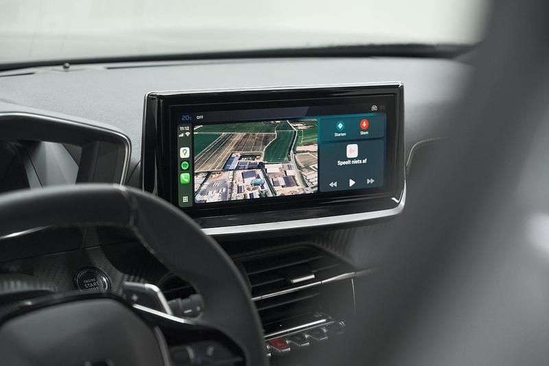 Nieuw Peugeot 2008 GT 2025 Grijs SUV