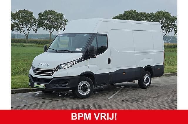 Wit Gebruikt 2023 Iveco Daily Van | € 27.950 (Eerlijke prijs) - Afbeelding 1/4
