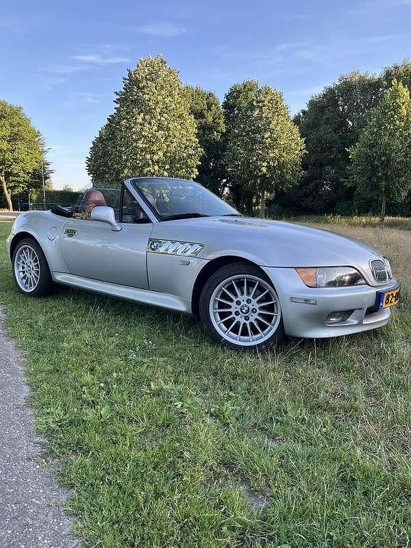 Grijs Gebruikt 1999 BMW Z3 Cabriolet | € 5.950 (Goede deal) - Afbeelding 1/4