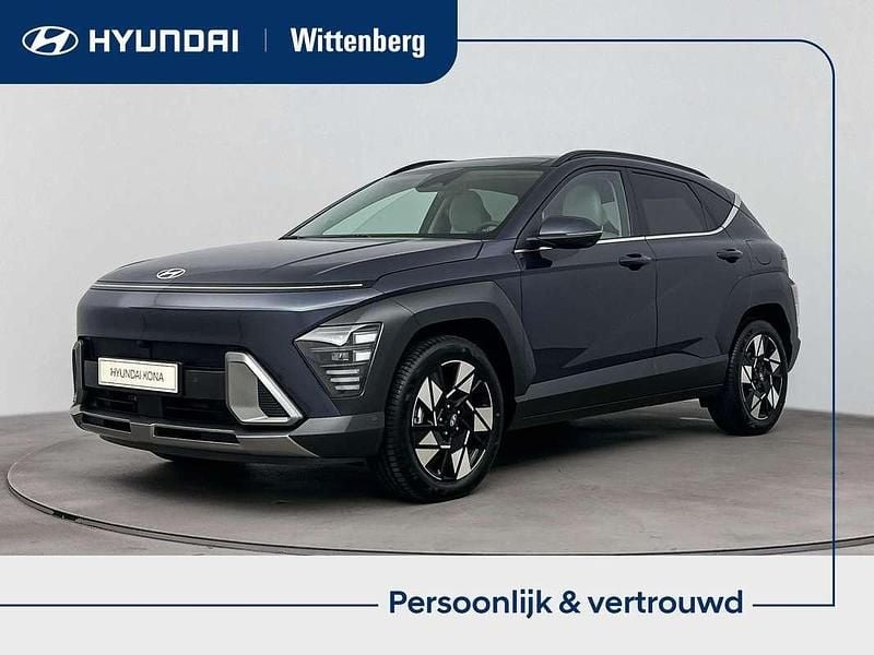 Blauw Nieuw 2024 Hyundai Kona Premium SUV | € 41.488 (Iets duurder) - Afbeelding 1/4
