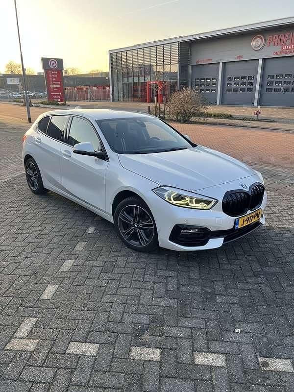 Occasion BMW 118 Sport Line 140 PK (102 kW) 2020 Hatchback