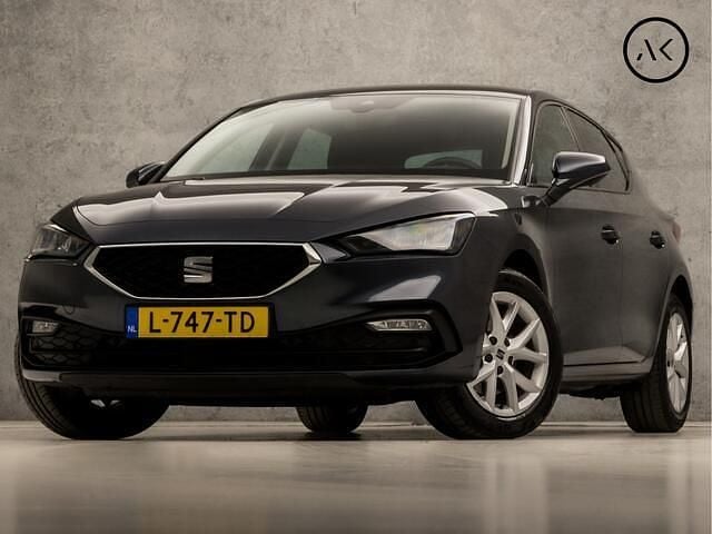 Grijs Gebruikt 2021 Seat Leon ST Sport Stationwagen | € 15.945 (Iets duurder) - Afbeelding 1/4