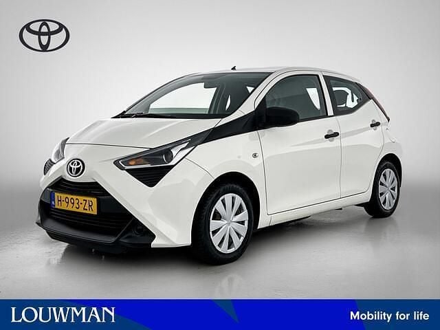 Wit Gebruikt 2020 Toyota Aygo Hatchback | € 9.990 (Eerlijke prijs) - Afbeelding 1/3