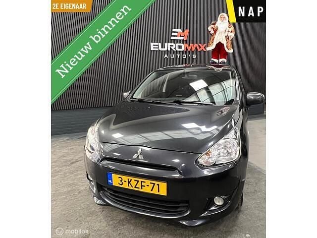 Grijs Gebruikt 2013 Mitsubishi Space Star Intense Hatchback | € 4.349 (Eerlijke prijs) - Afbeelding 1/4