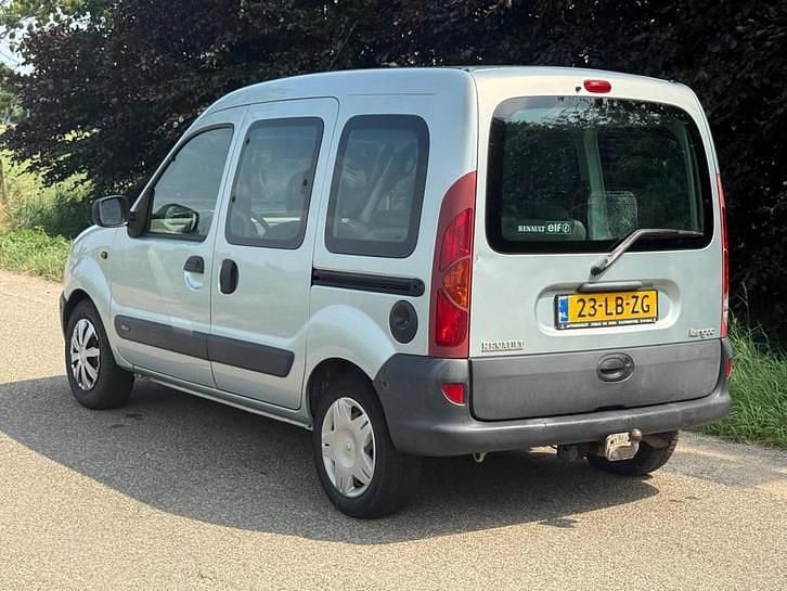 Occasion Renault Kangoo 95 PK (69 kW) 2002 Grijs MPV