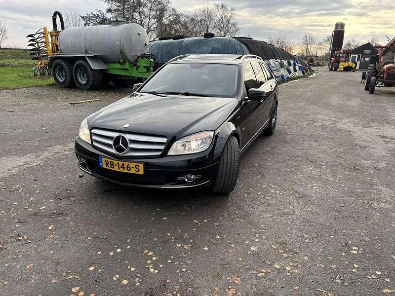 Zwart Gebruikt 2009 Mercedes C320 Elegance Stationwagen | € 3.750 (Duur) - Afbeelding 1/4