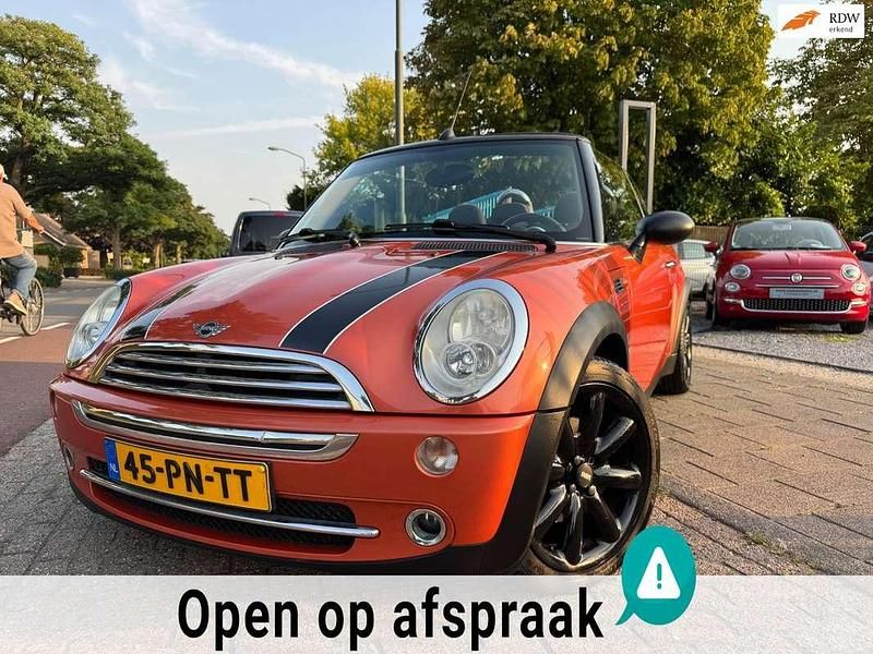 Rood Gebruikt 2004 Mini One Cabriolet Pepper Cabriolet | € 2.995 (Eerlijke prijs) - Afbeelding 1/4