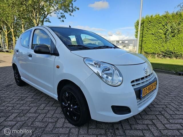 Wit Occasion 2010 Suzuki Alto Comfort+ Hatchback | € 1.849 (Eerlijke prijs) - Afbeelding 1/4