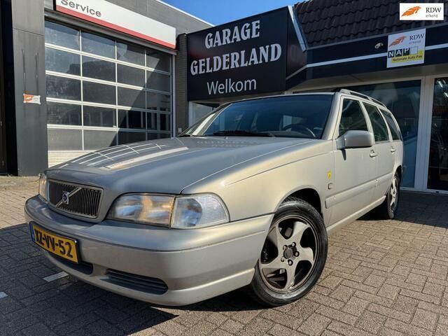 Grijs Gebruikt 1999 Volvo V70 Stationwagen | € 1.499 (Goede deal) - Afbeelding 1/4