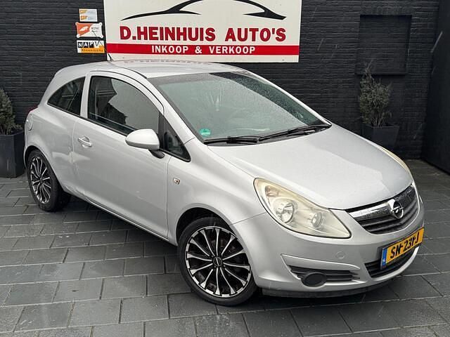 Grijs Gebruikt 2009 Opel Corsa Edition Hatchback | € 1.500 (Super prijs) - Afbeelding 1/4
