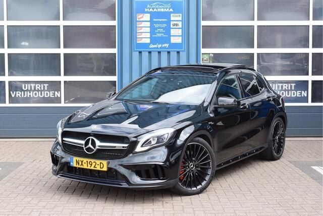 Zwart Gebruikt 2017 Mercedes GLA45 AMG Business SUV | € 36.950 (Eerlijke prijs) - Afbeelding 1/4