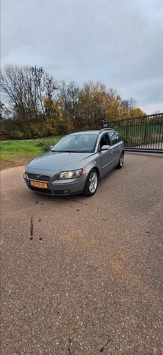 Gebruikt 2004 Volvo V50 Stationwagen | € 950 (Goede deal) - Afbeelding 1/4