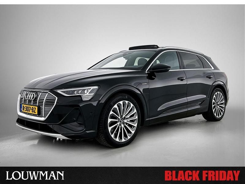 Zwart Gebruikt 2022 Audi e-tron S-Line SUV | € 33.335 (Eerlijke prijs) - Afbeelding 1/4