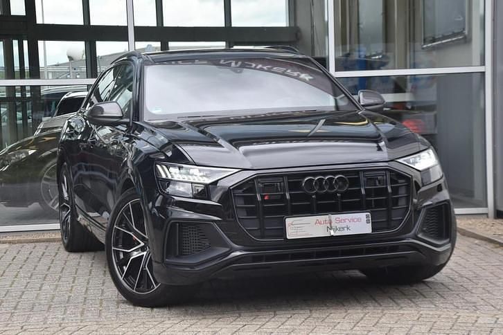 Zwart Occasion 2021 Audi SQ8 Exclusive SUV | € 67.900 - Afbeelding 1/4