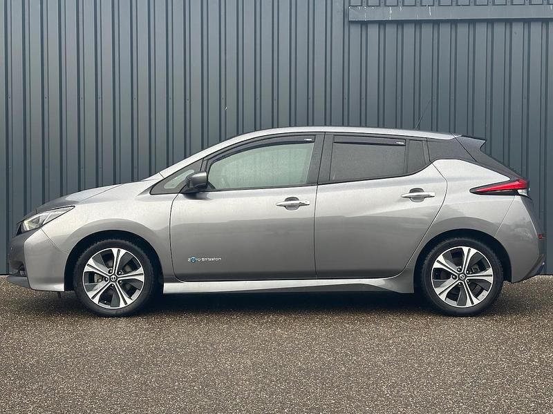 Occasion Nissan Leaf N-Connecta 110 kW (150 PK) 2018 Grijs Hatchback
