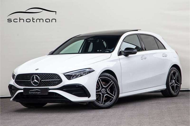 Wit Gebruikt 2023 Mercedes A250 AMG line Hatchback | € 37.500 (Eerlijke prijs) - Afbeelding 1/4