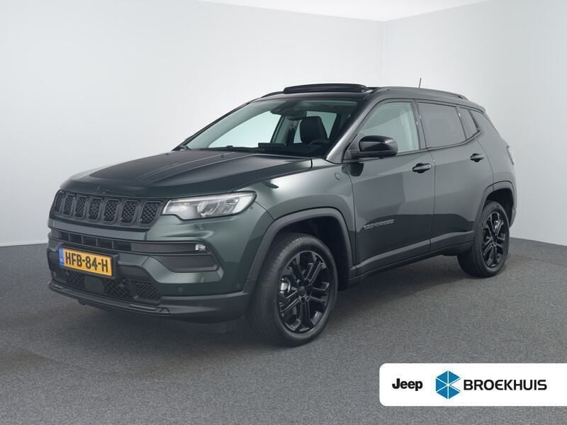 Groen Gebruikt 2025 Jeep Compass North SUV | € 37.900 (Iets duurder) - Afbeelding 1/4