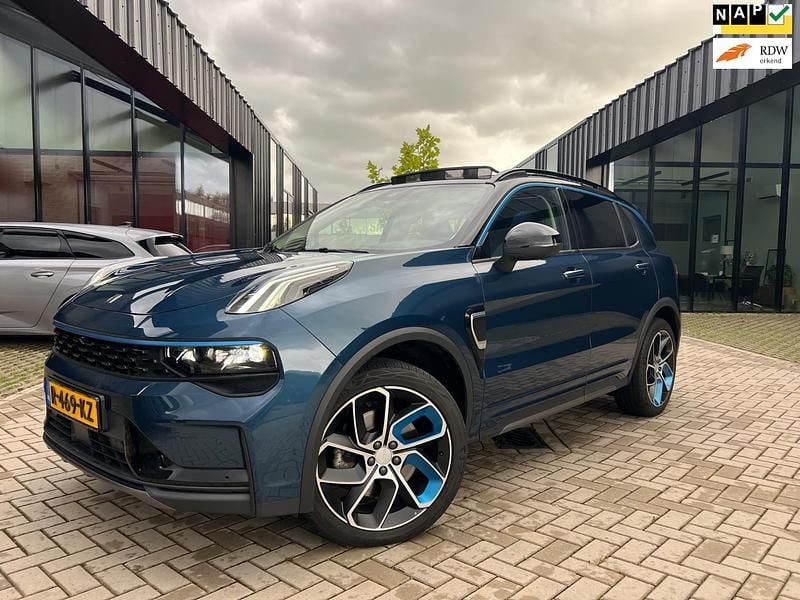 Blauw Gebruikt 2022 Lynk & Co 01 SUV | € 23.650 (Goede deal) - Afbeelding 1/4