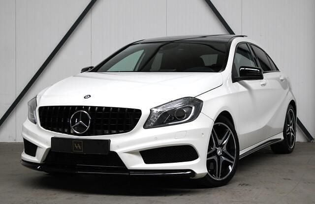 Wit Gebruikt 2013 Mercedes A250 AMG line Hatchback | € 17.750 (Eerlijke prijs) - Afbeelding 1/4