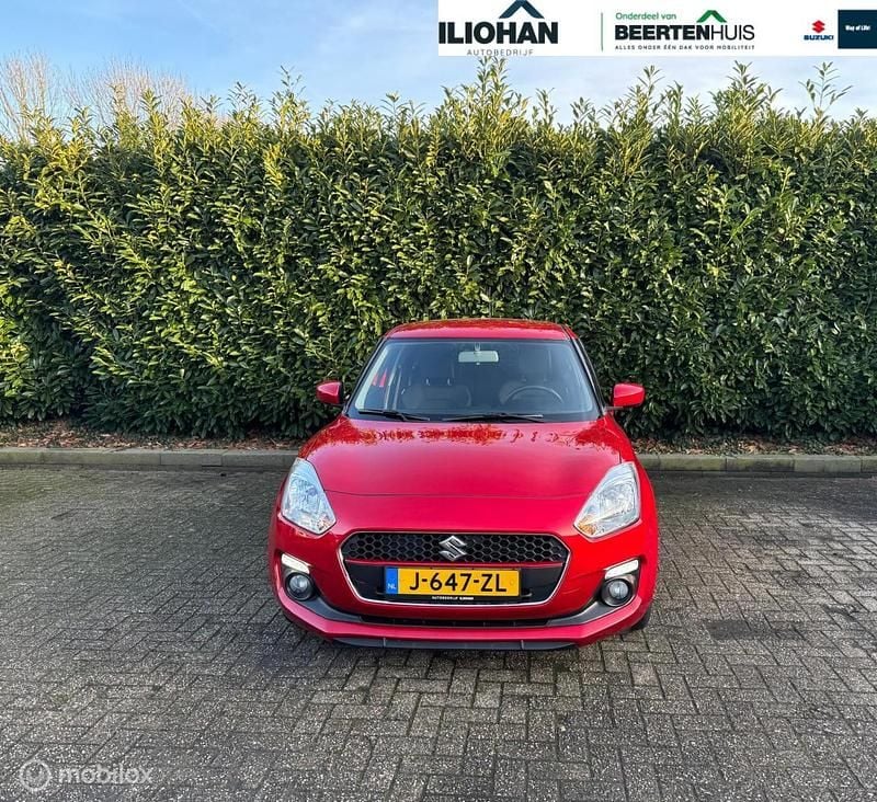 Occasion Suzuki Swift 90 PK (66 kW) 2020 Rood Hatchback