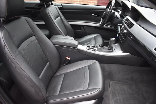 Occasion BMW 325 Sport Line 218 PK (160 kW) 2011 Zwart Coupé