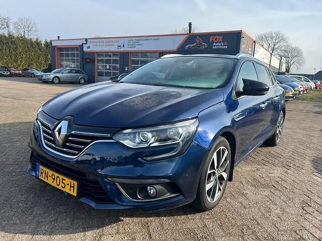 Occasion Renault Mégane GrandTour Bose Edition 101 PK (74 kW) 2018 Blauw Stationwagen